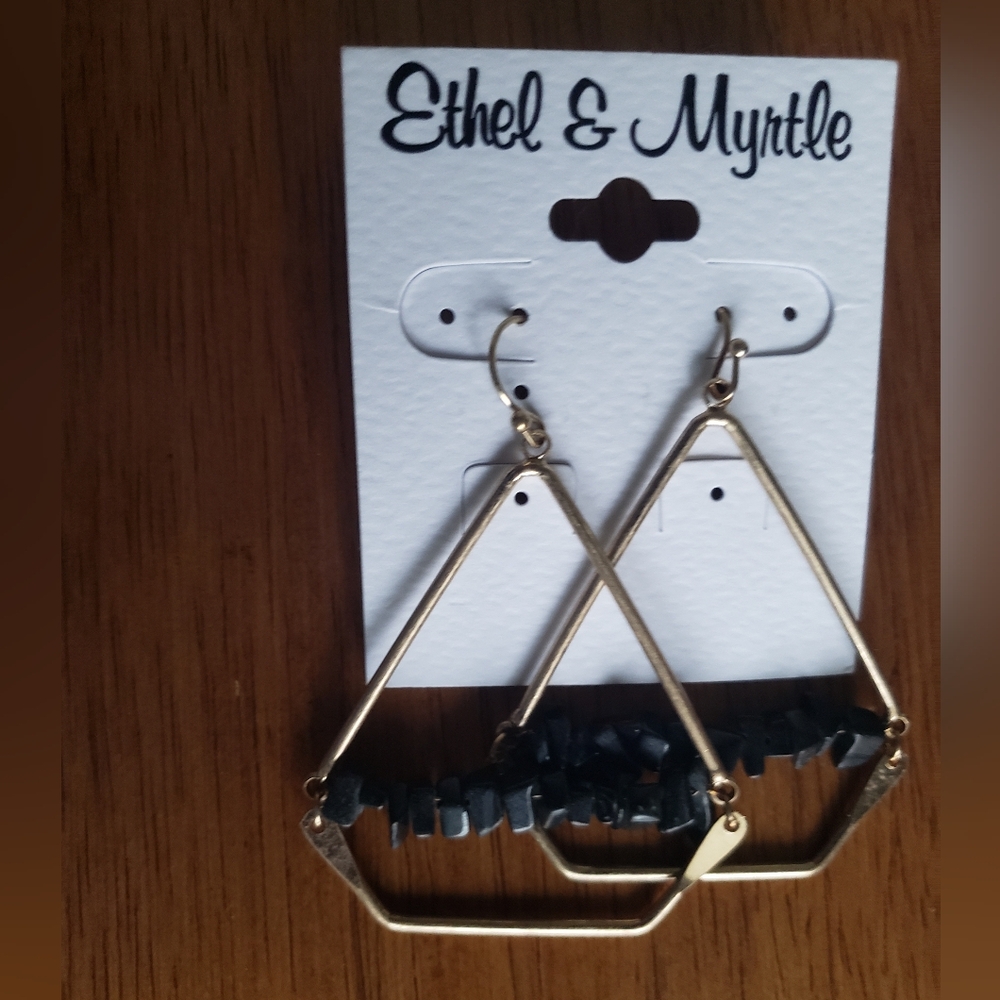 Ethel & Myrtle Gold and Black Geometric Earrings